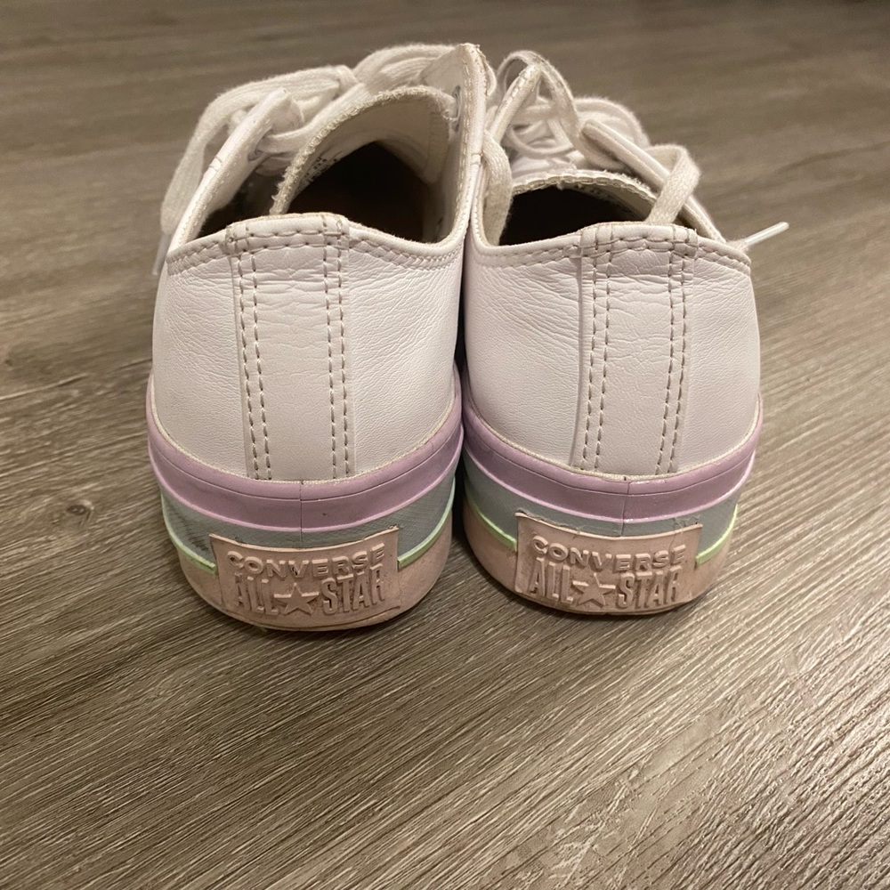 White colorful converse - Picture 3 of 3